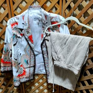 Jacket an Cute Capri pants